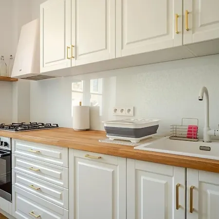 Quiet Luxury At The Royal Route In