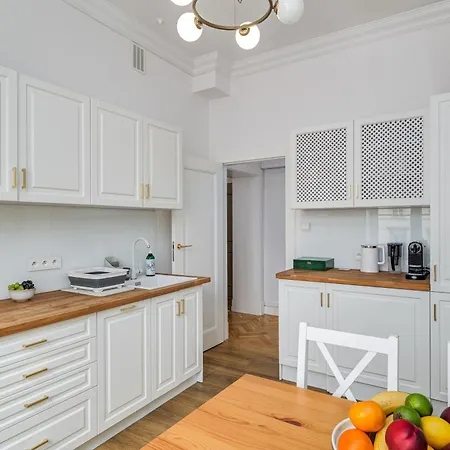 Apartamento Quiet Luxury At The Royal Route In Varsóvia