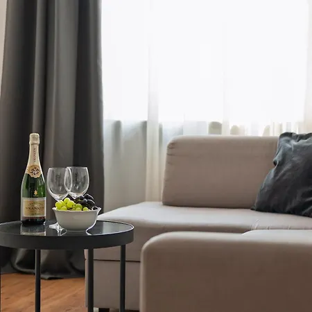 Quiet Luxury At The Royal Route In * Varsóvia