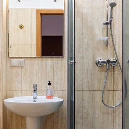 Quiet Luxury At The Royal Route In Varsóvia