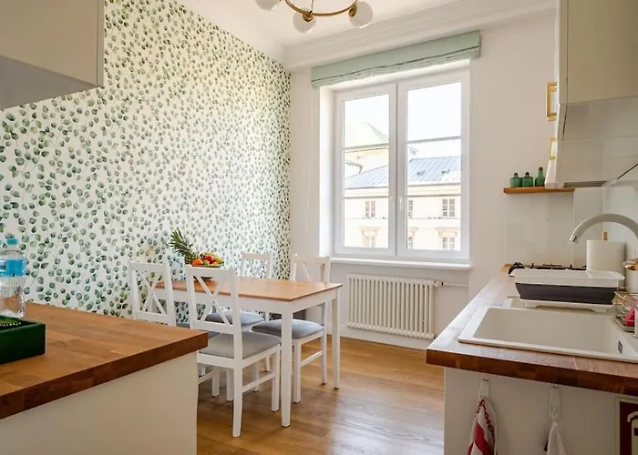 Quiet Luxury At The Royal Route In *